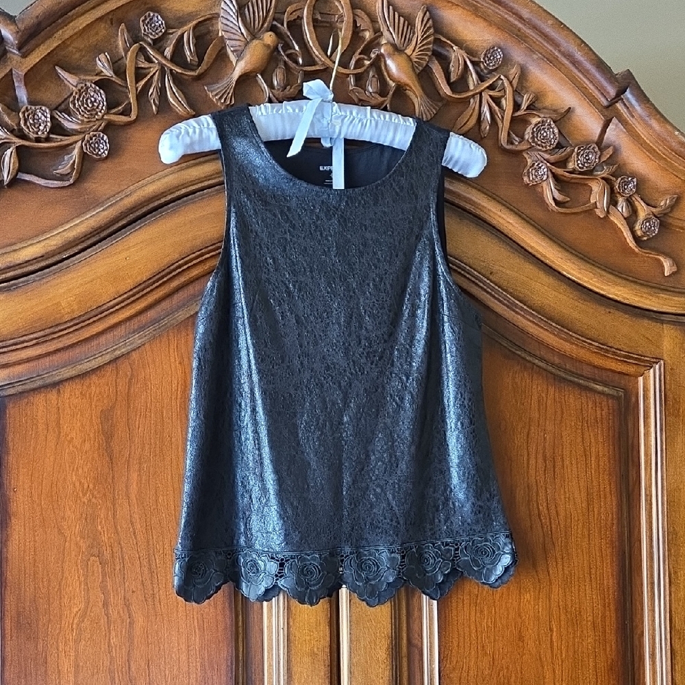 Chic Black Lace Faux Leather Sleeveless Blouse